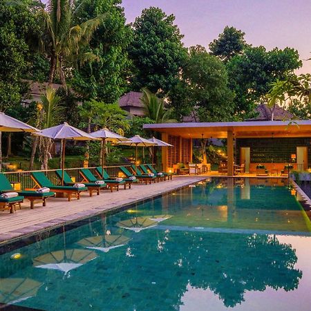 Sanglung Villas & Suites Kubutambahan  Dış mekan fotoğraf