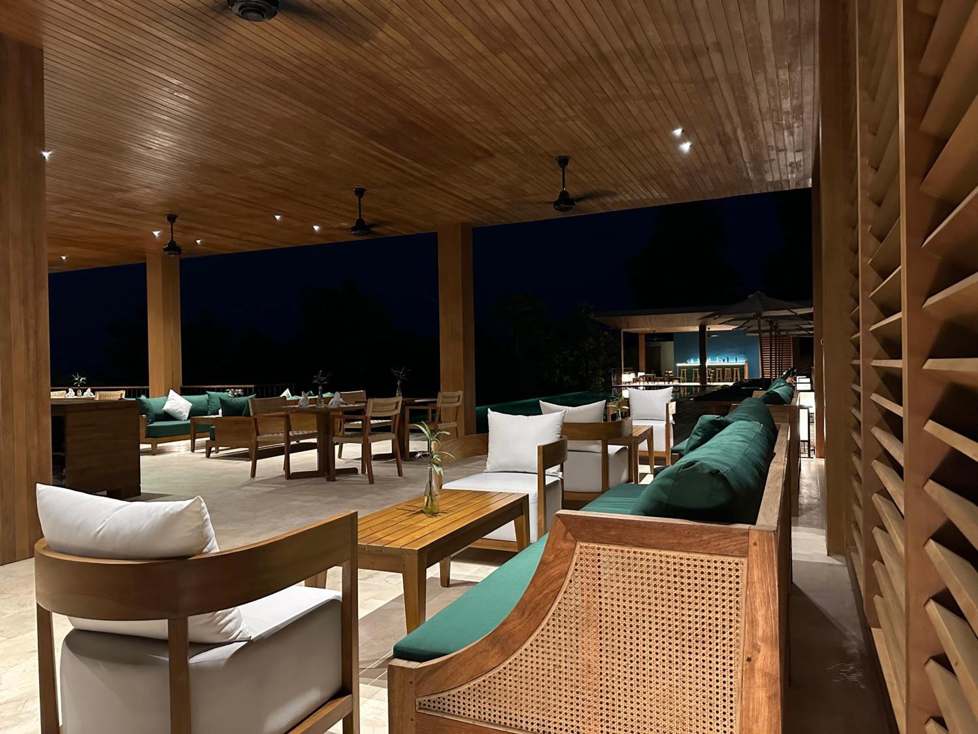 Sanglung Villas & Suites Kubutambahan  Dış mekan fotoğraf
